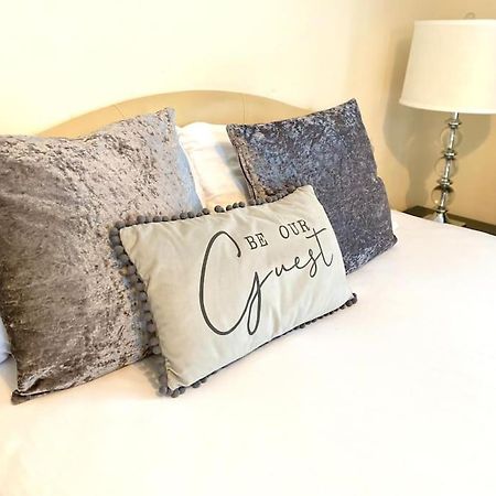 Amazing 2-Bed City Centre Apt With Parking Coventry Extérieur photo