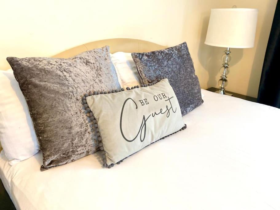 Amazing 2-Bed City Centre Apt With Parking Coventry Extérieur photo