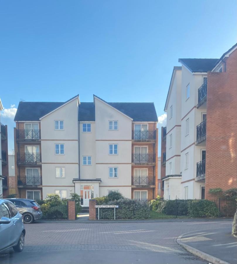 Amazing 2-Bed City Centre Apt With Parking Coventry Extérieur photo